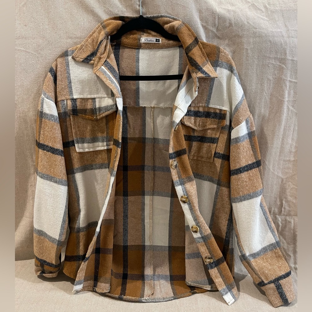 Jacket, shacket, shirt